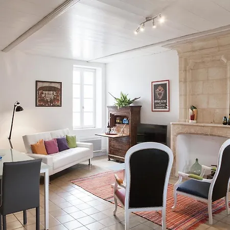 Apartment Impasse Rue Neuve + Parking *