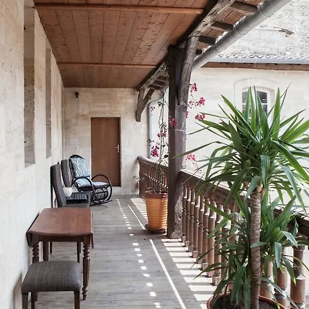 Apartment Impasse Rue Neuve + Parking
